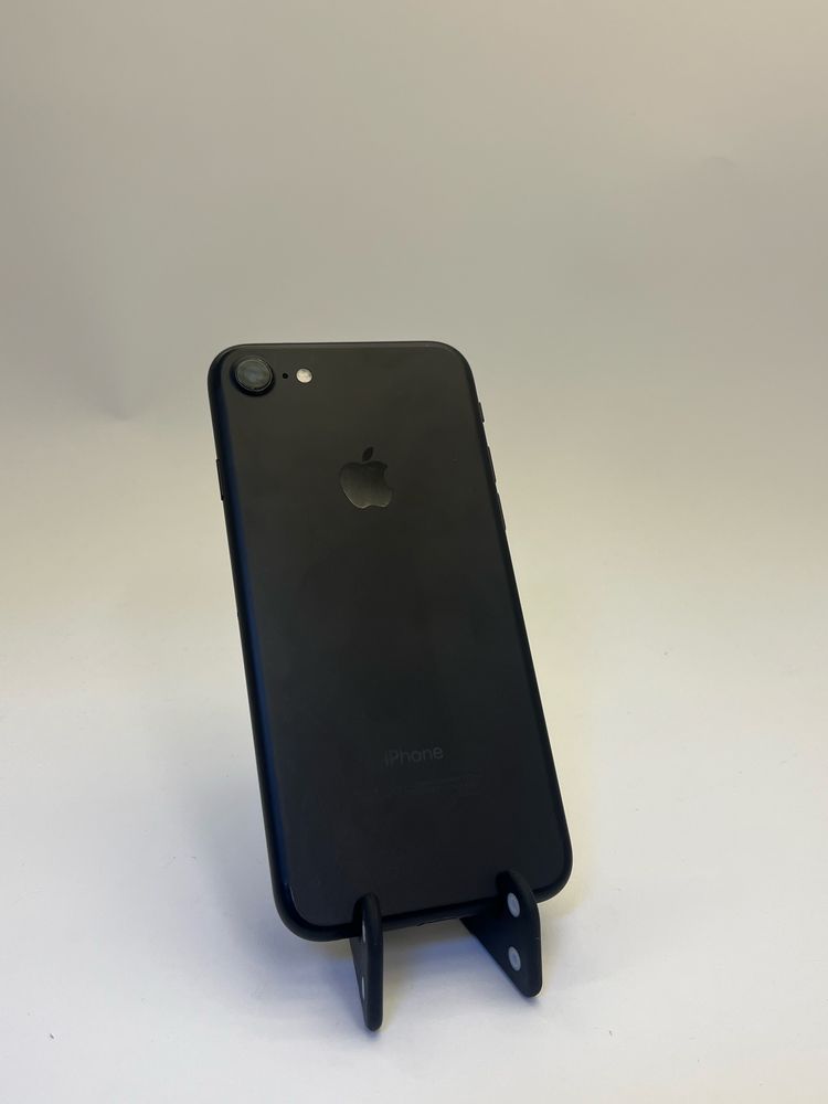 iPhone 7 - Перфектно състояние