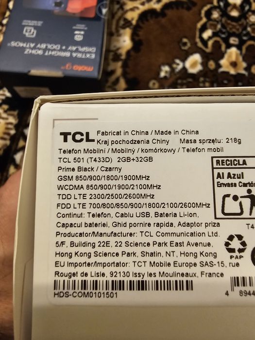 Vand 3 telefoane, motorola, tcl tcl