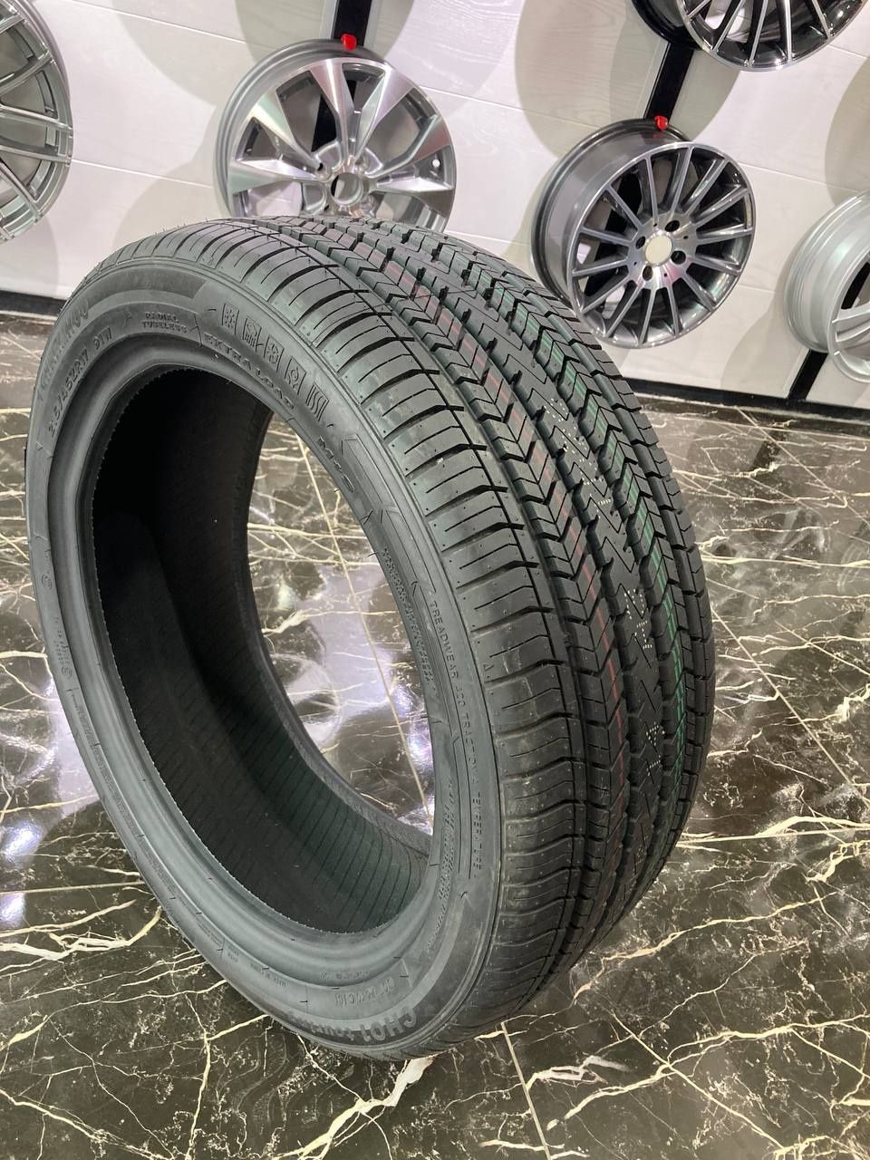 225/60R17 shina balonlar