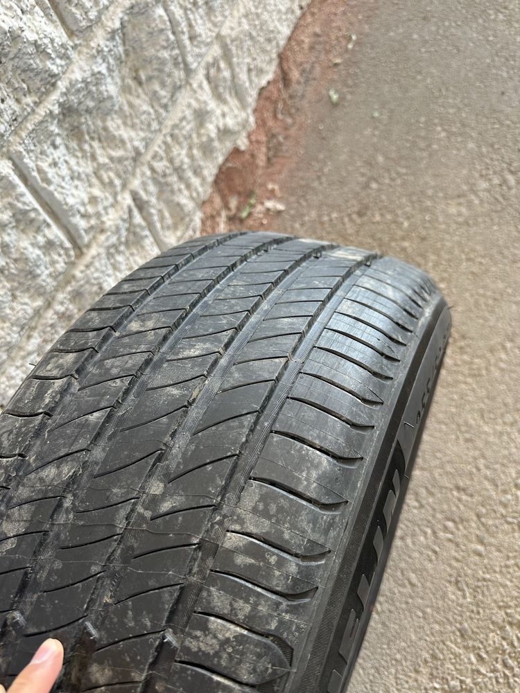Продам летние шины Michelin