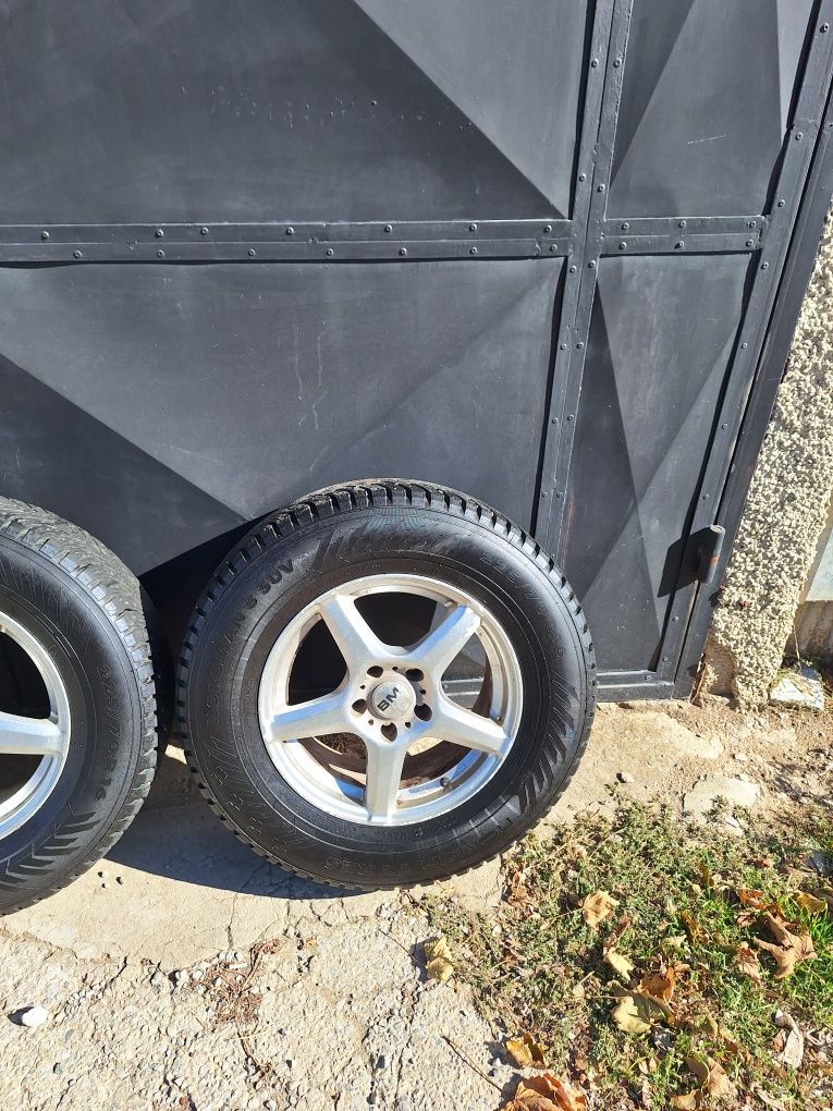 Продавам джанти 5х114 3 16"