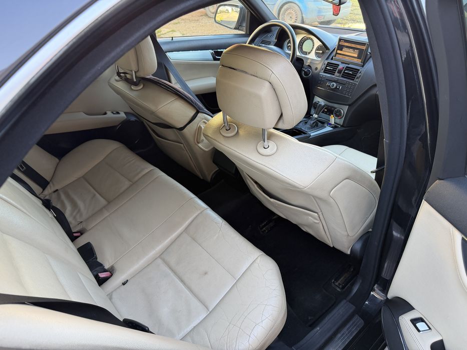 Mercedes C220  2.2 Diesel Automata 2009