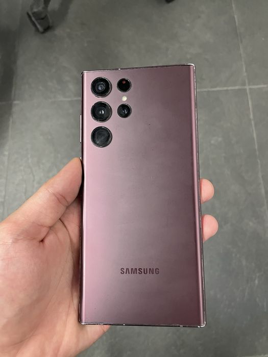 Samsung S22 Ultra 12/256