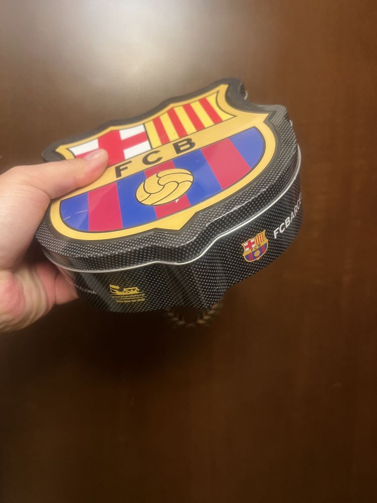 FCB Barcelona emblema metalica