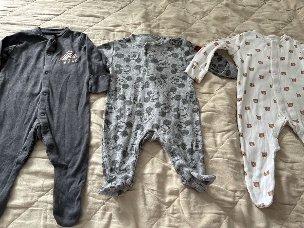 Lot pijamale bebe marime 62