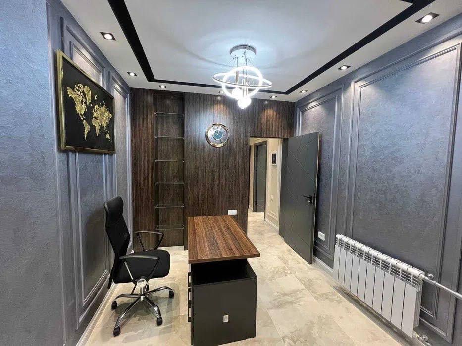 Сдается офис, ул Шота Руставели, 68кв.м