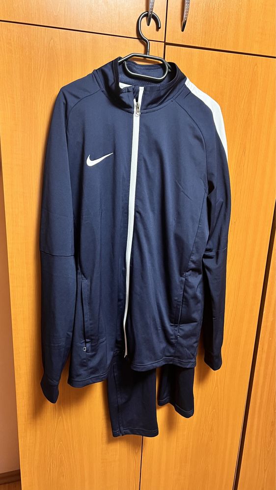 Trening Nike original L