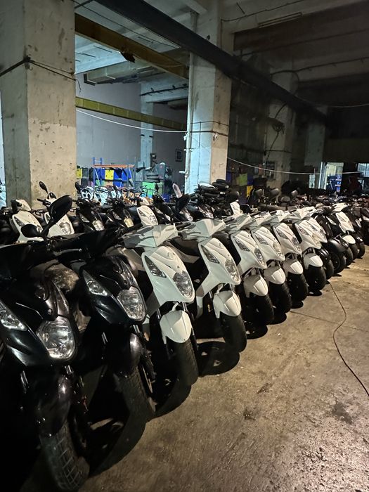 Sym xpro delivery scuter glovo tazz wolt bolt