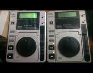 2 Playere Acoustic Control CDJ 200. 
Arata destul de bine Playerele fu