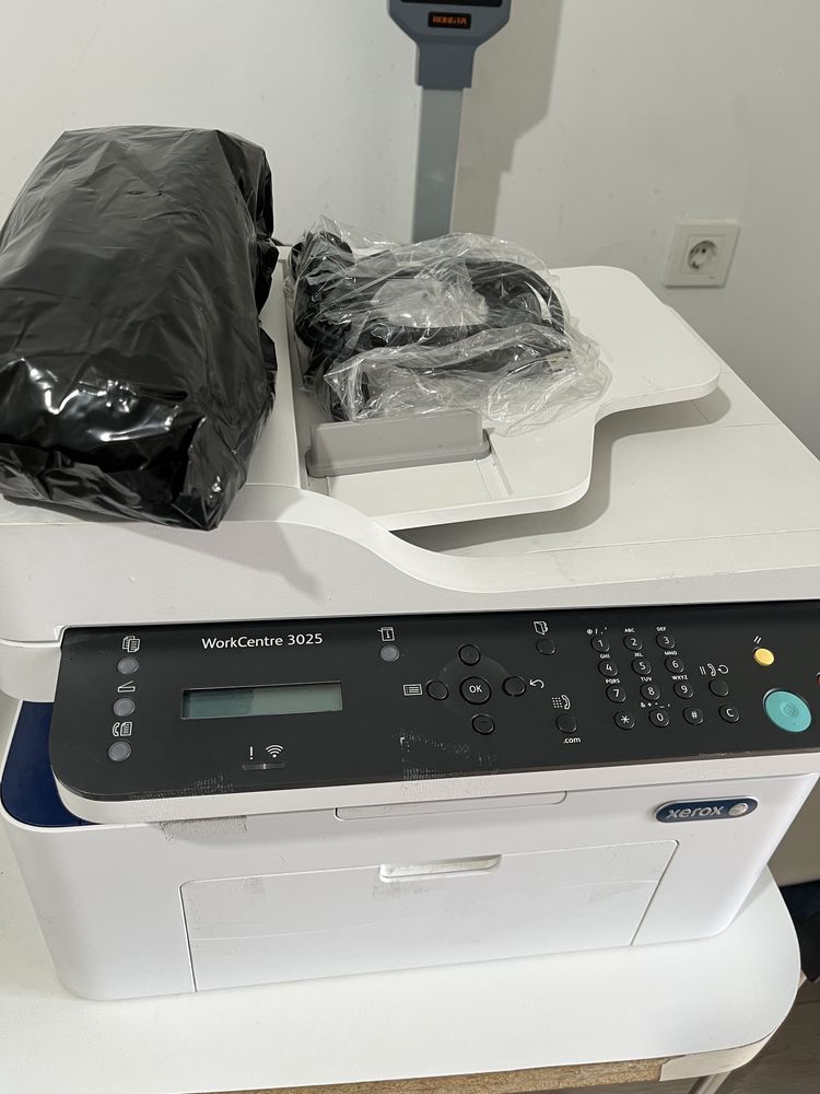 Продаю мфу xerox 3025 с wi-fi
