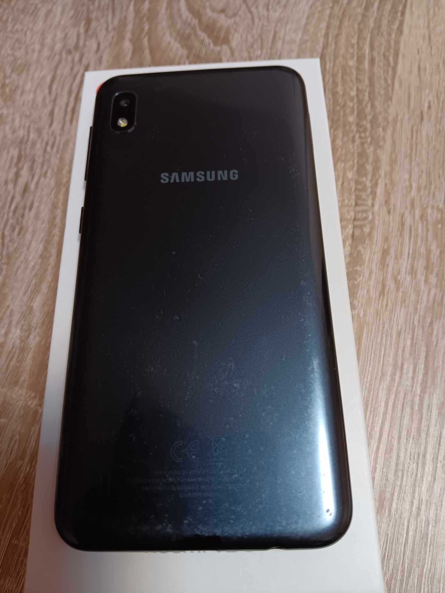 Смартфон Samsung A10