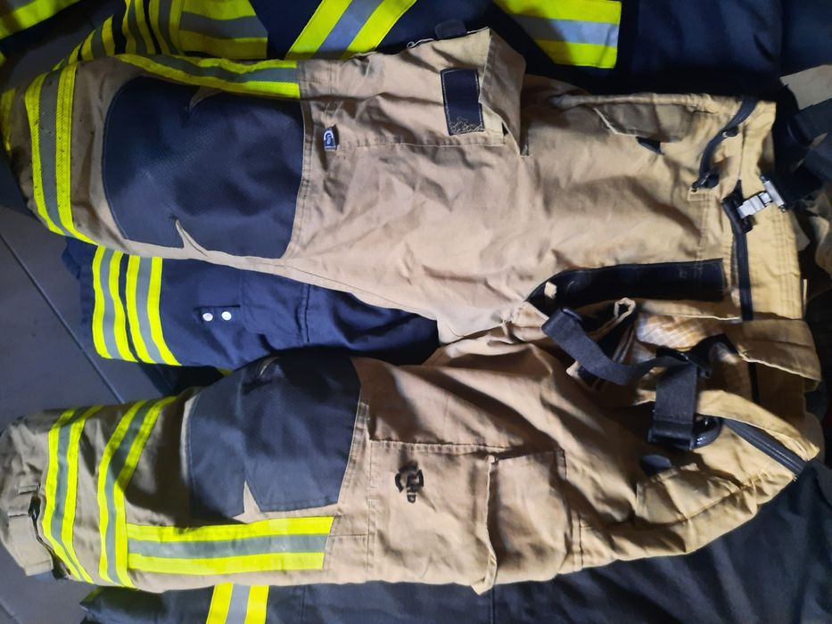 Nomex casca manusi bocanci