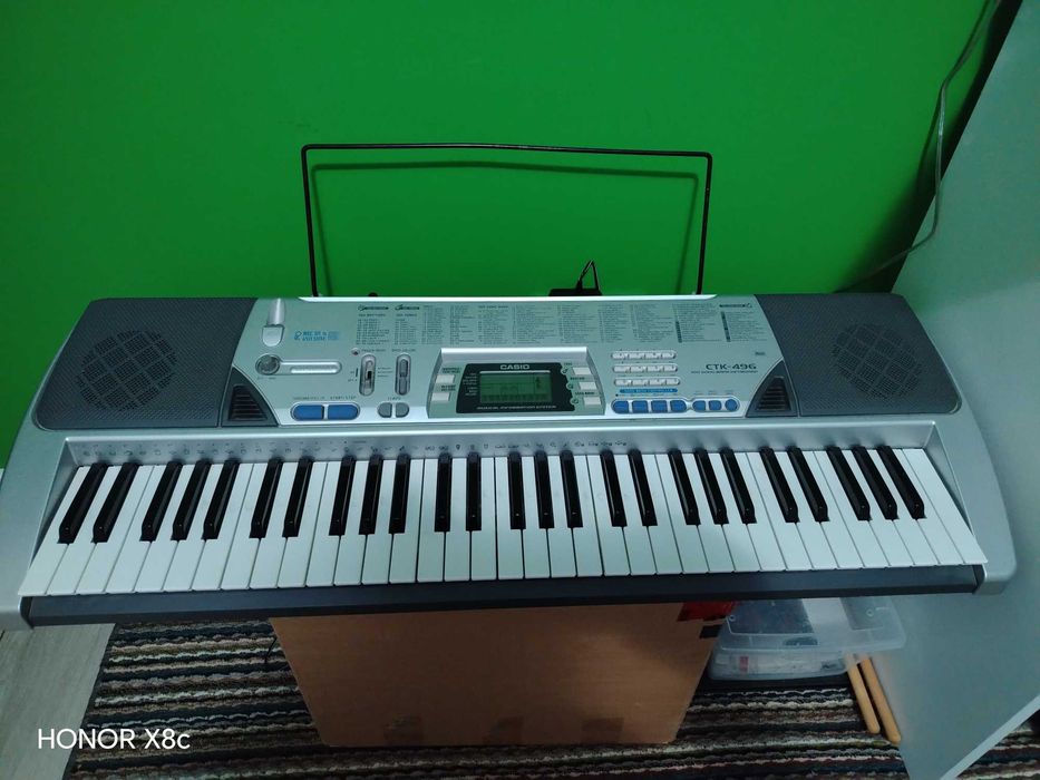 Orga electronica CASIO