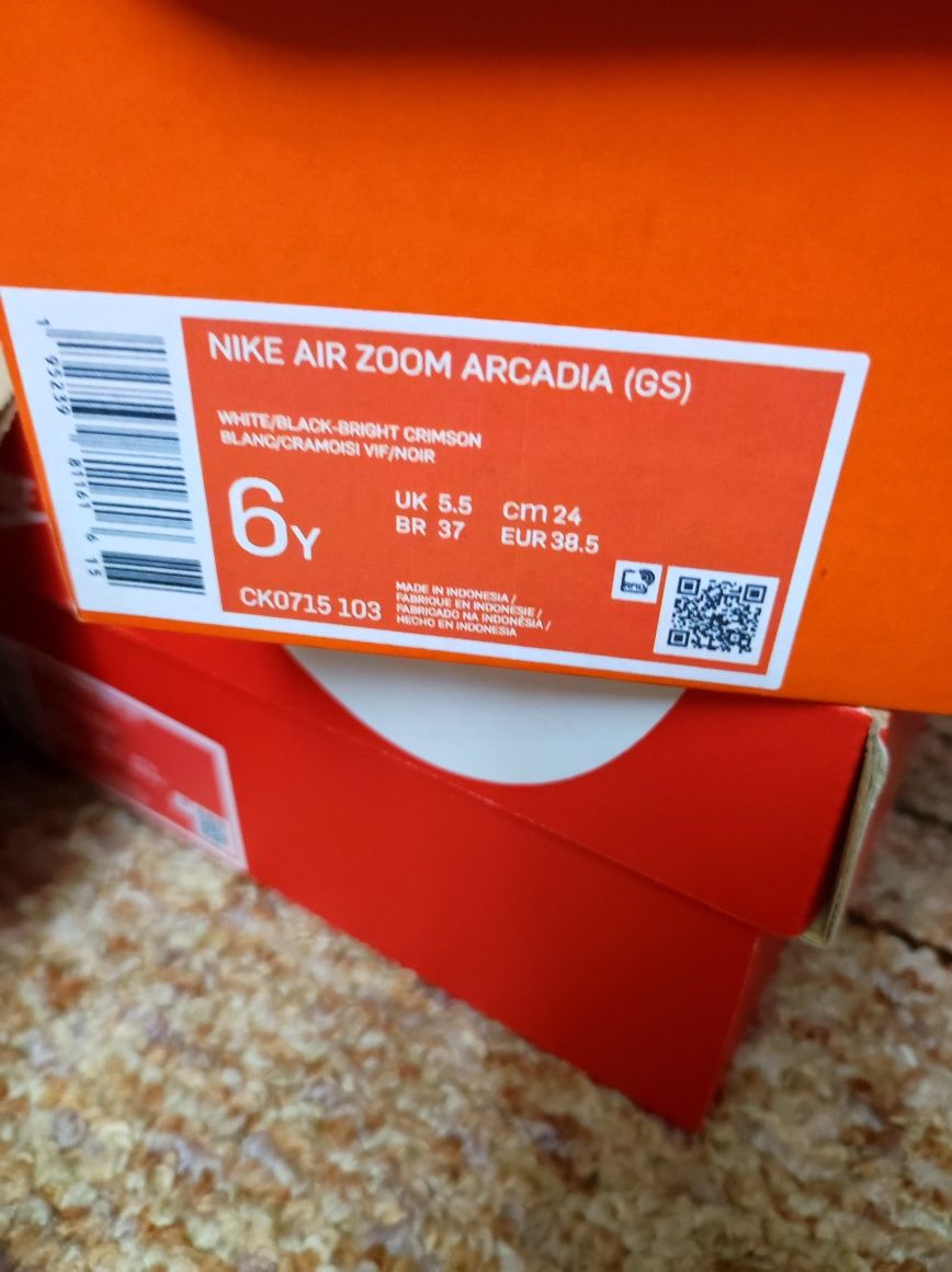 Оригинални Маратонки nike air zoom arcadia