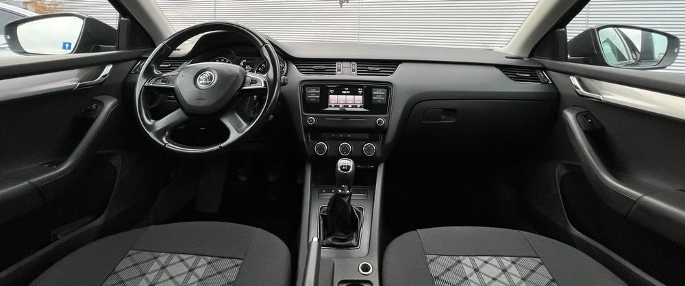 Vand Skoda Octavia 3 Diesel * LED * fabr 2016 stare impecabila urgent