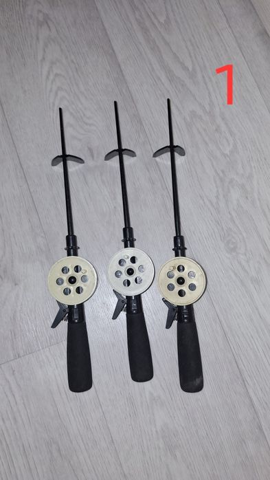 Продам зимние удочки