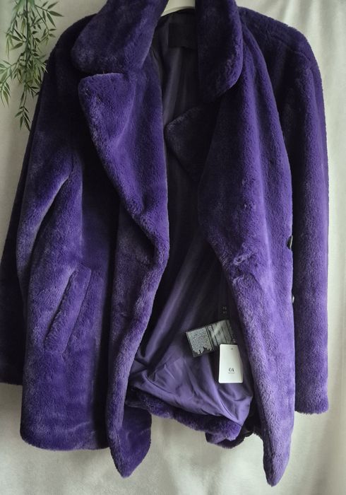 Haina blana sintetica violet nr.XXL Noua