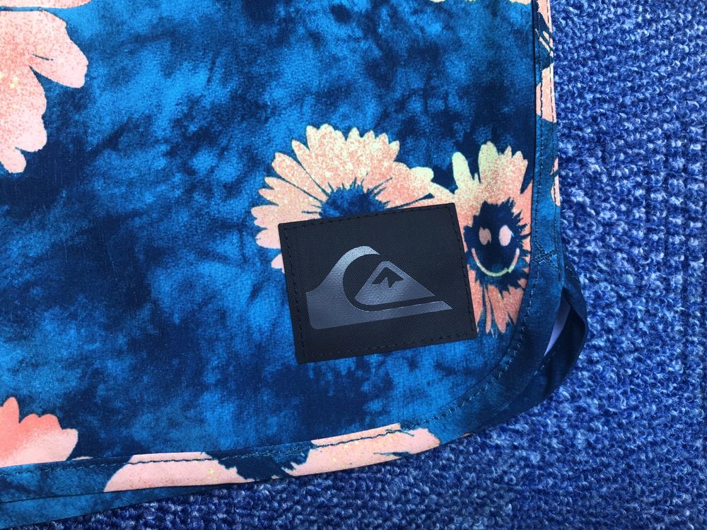 Quiksilver Highline Sprayed Daisy 17" BoardShorts ОРИГИНАЛ плажни/плув