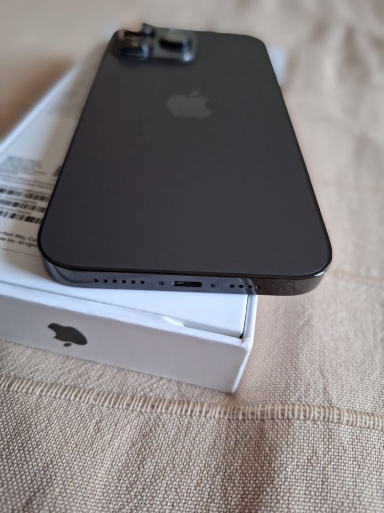 Iphone 14 Pro  Max 128 Gb, balck, achizite Romania, liber de retea