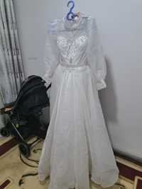 Платье свадебные