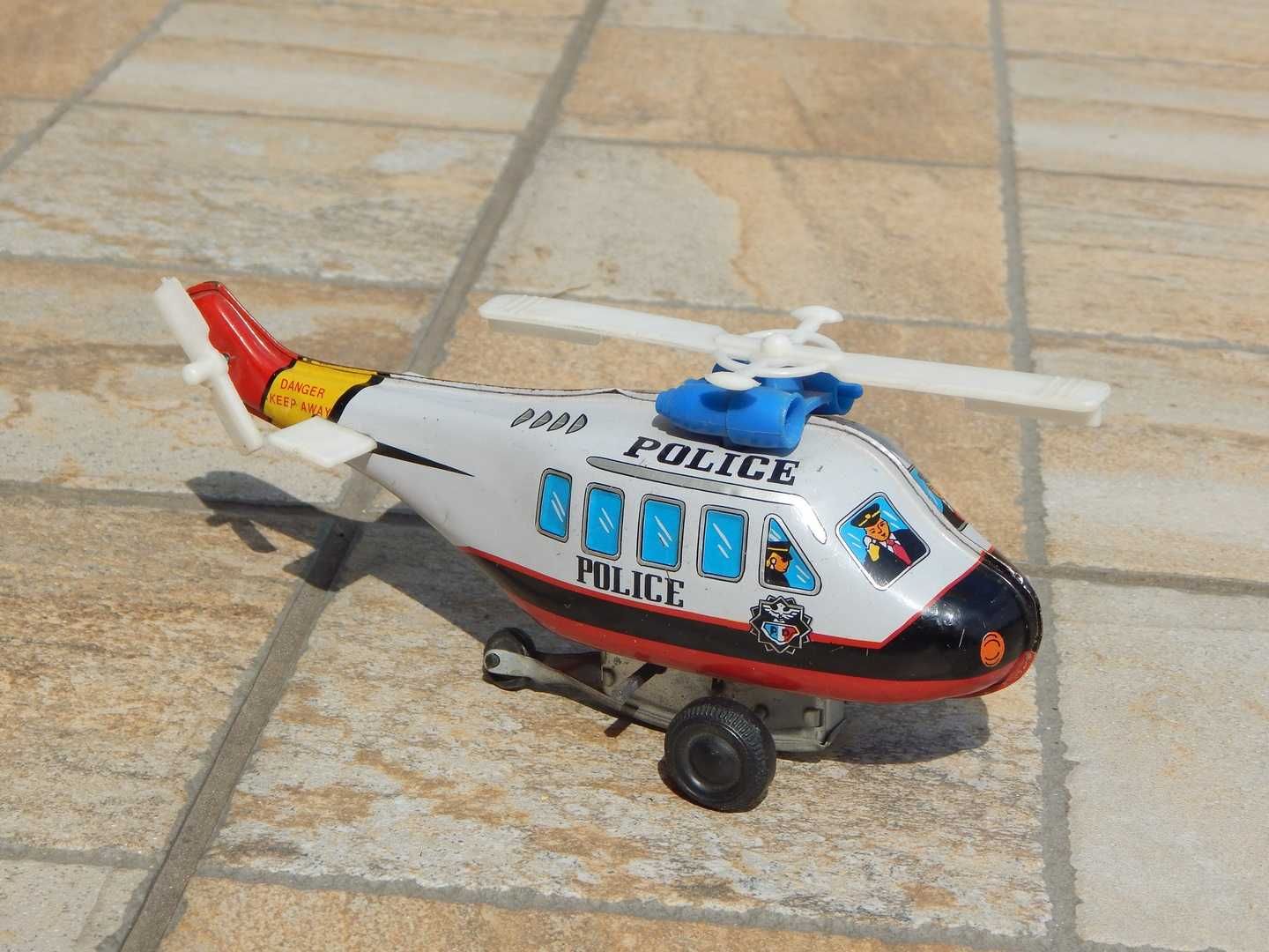 Jucarie tabla elicopter politie fabricat Coreea cu motoras 15 cm
