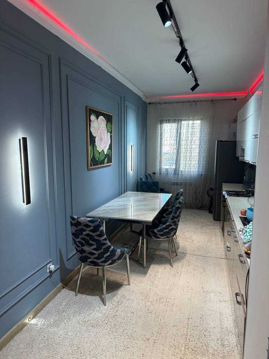 Сдам двухкомнатную квартиру