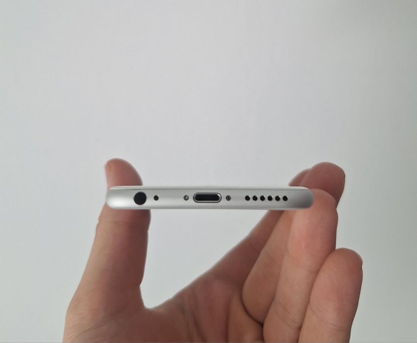 Telefon Apple Iphone 6 Silver 16 GB Ca Nou