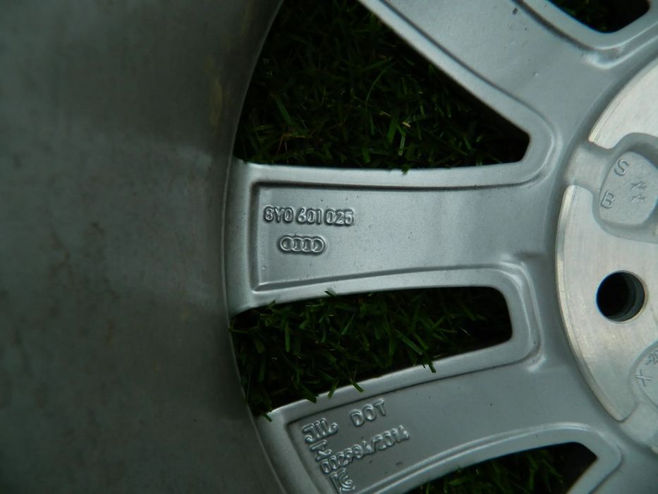 Janta Audi A3 pe 16" cod 8Y0601025