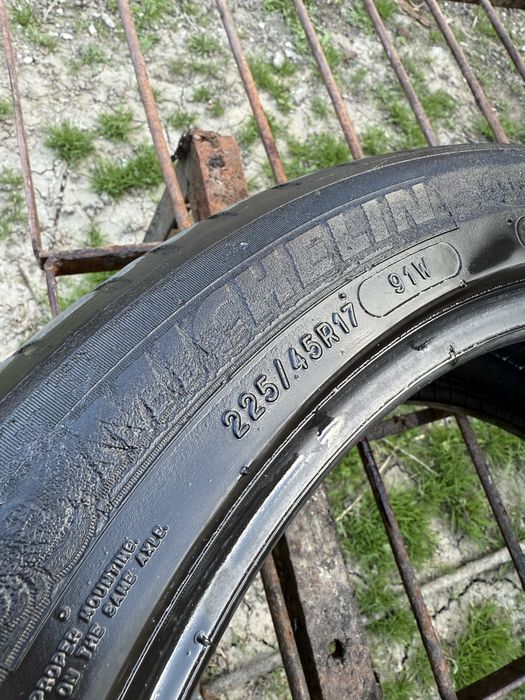 Anvelope/Cauciucuri Iarna Michelin 225/45/17 dot19
