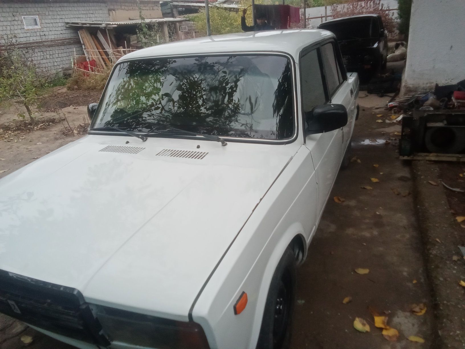 Vaz 2105.07 qilingan