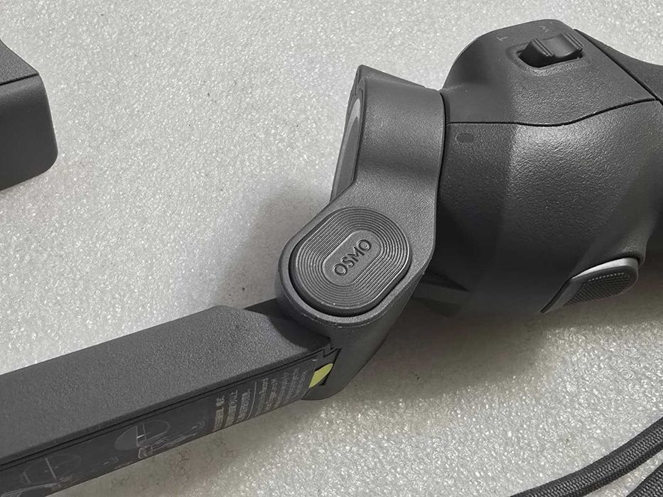 Sistem de Stabilizare Smartphone DJI Osmo Mobile 3 Bluetooth 3 AXE