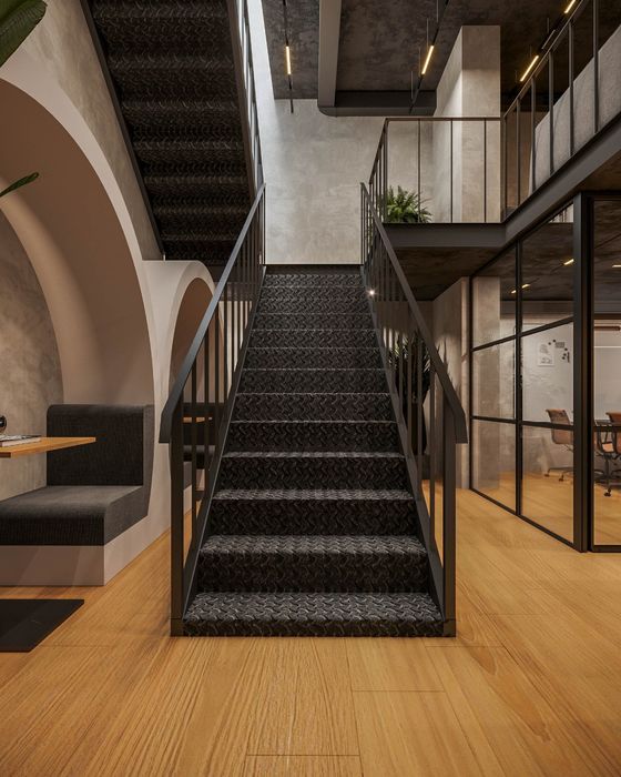 Антресольный этаж, сварочные работы