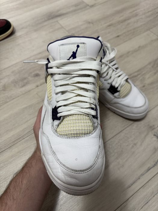 Jordan 4 Purple Metallic 44