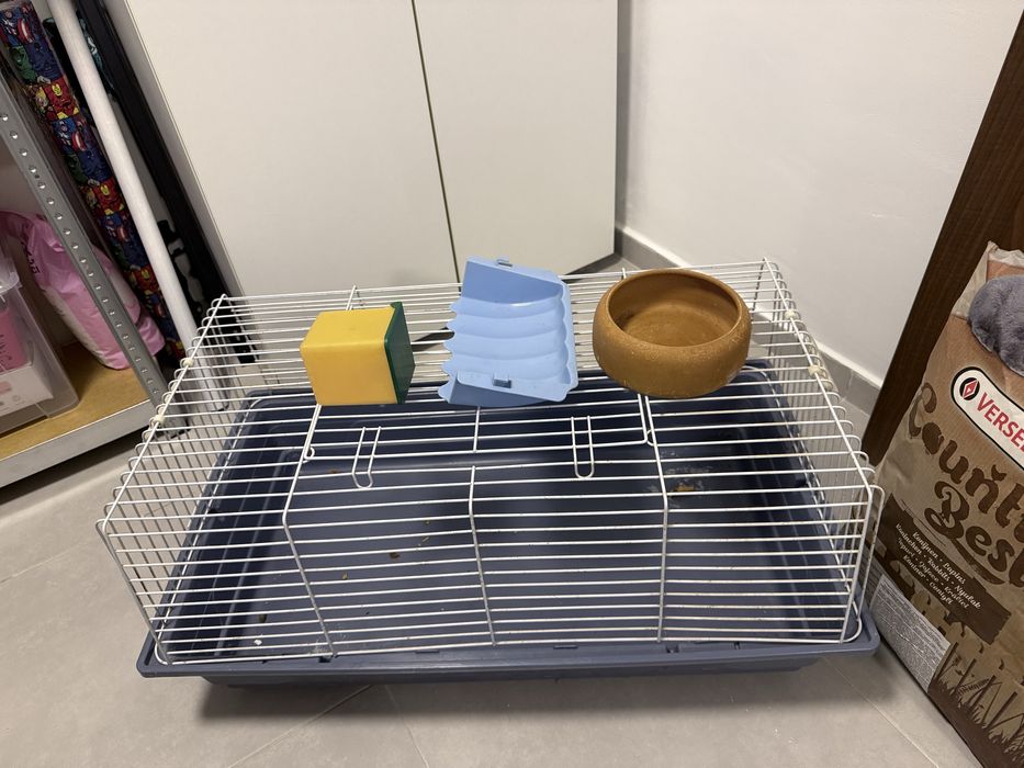 Cusca pt iepure cu toate accesoriile