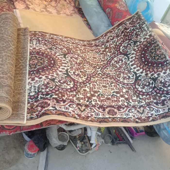 Срочно сотилади.