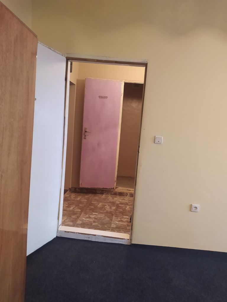Продава се Едностаен апартамент в Плевен, Сторгозия - 43 кв.м за 977 €/кв.м - Снимка #9