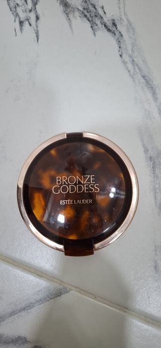 Rhode,channel, Estee Lauder,Lancome,Orebella