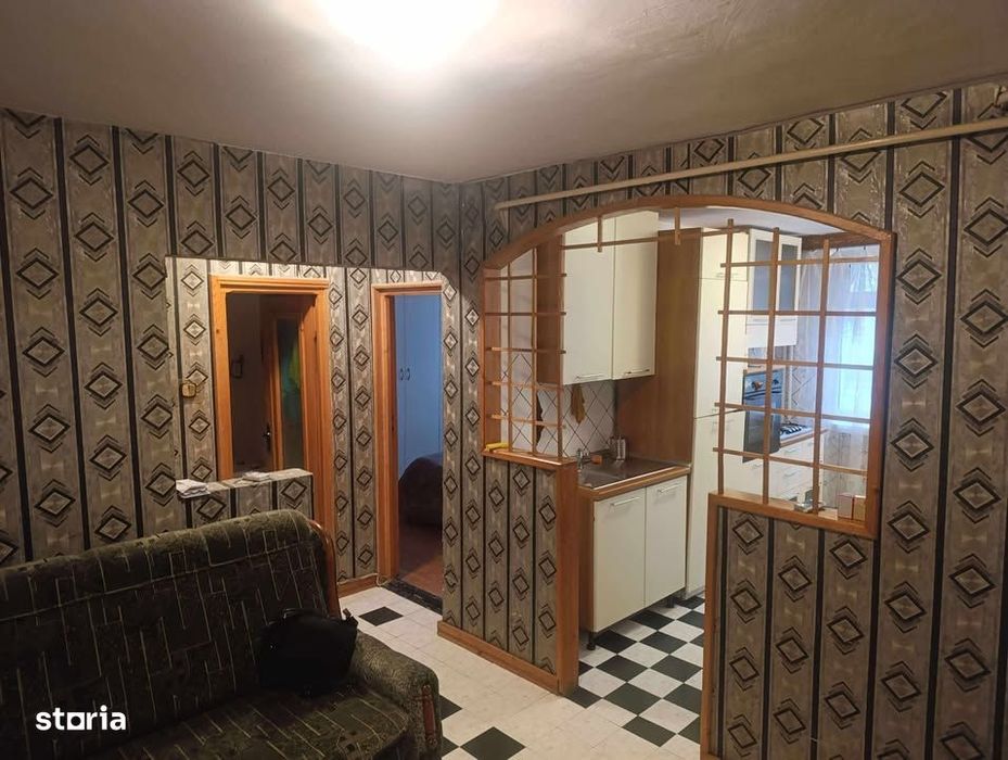 3 Camere,Precista-parter