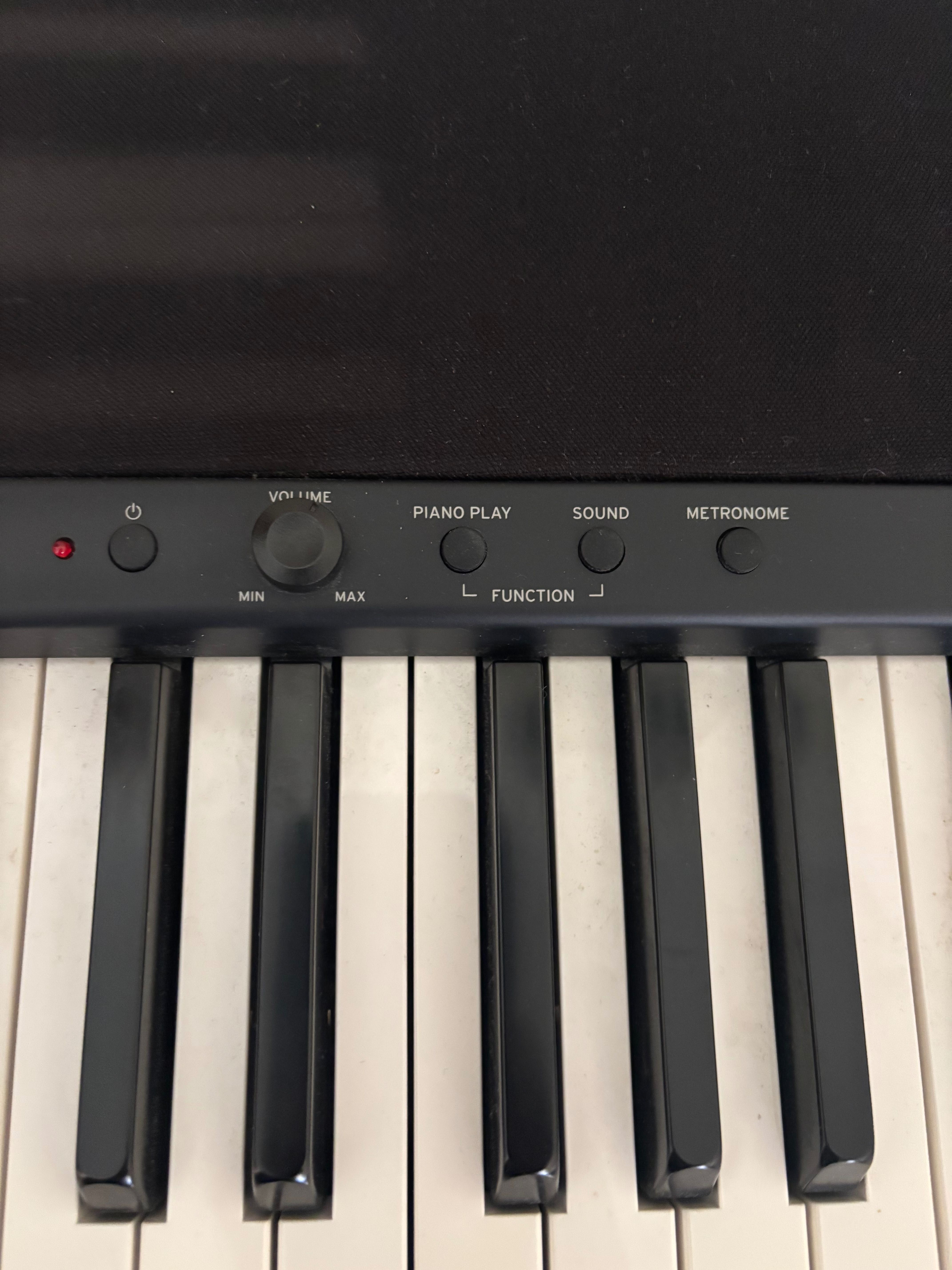 Digital piano KORG B2