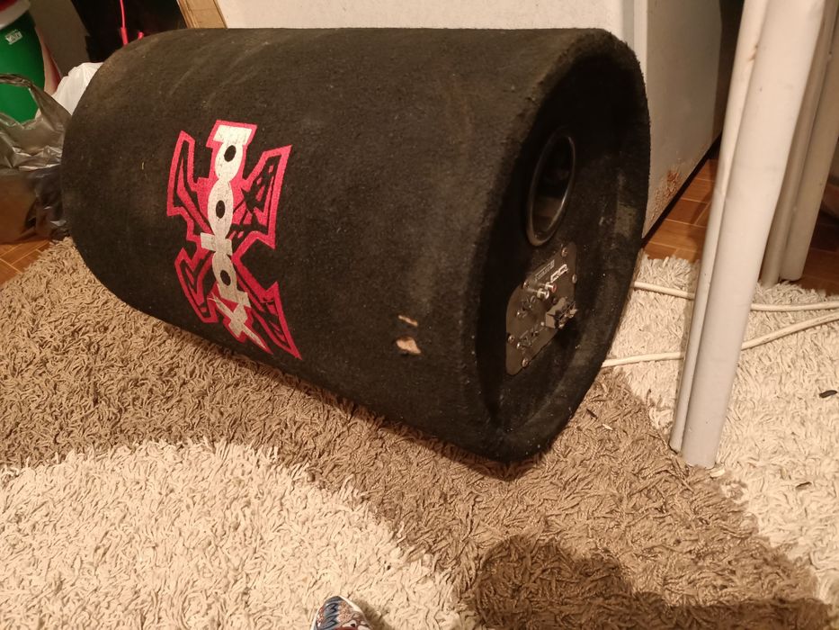 Сабвуфер сабвуфер