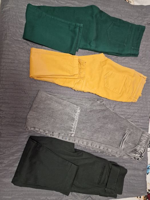 Lot pantaloni dama