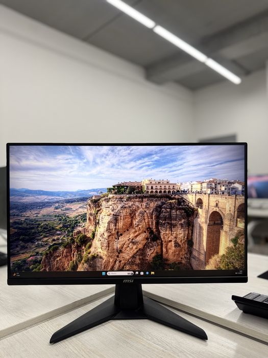 Msi manitor 25dyum 300h