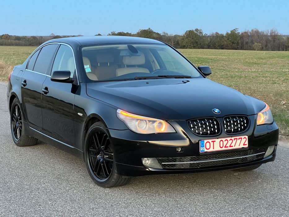 BMW Seria 5 E60 LCi/ 520d 2009/ 2.0d/ Bi-Xenon