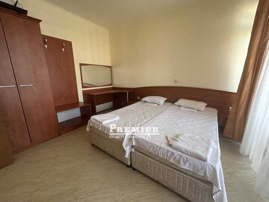 Продава се Двустаен апартамент в к.к. Слънчев бряг - 78 кв.м за 879 €/кв.м - Снимка #6