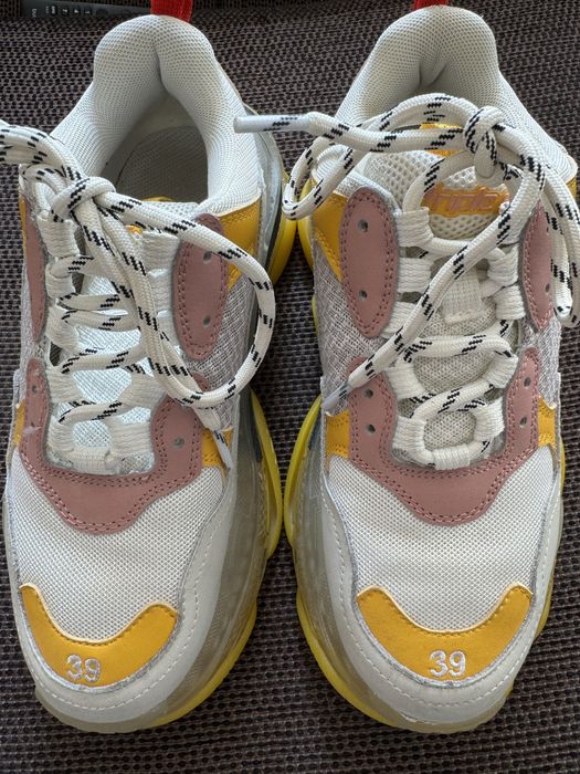 Сникърси Баленсиага