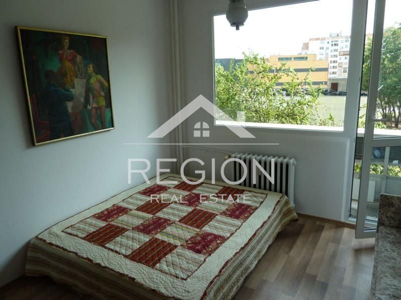 Дава се под наем Двустаен апартамент в Варна, Младост 1 - 52 кв.м за 382.5 € - Снимка #1