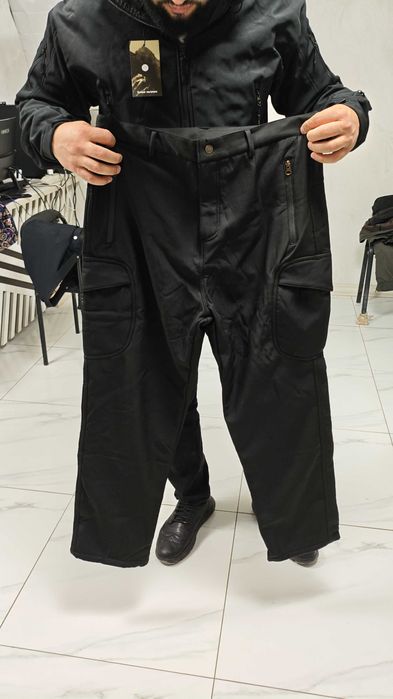 Куртка комплект сотилади янги