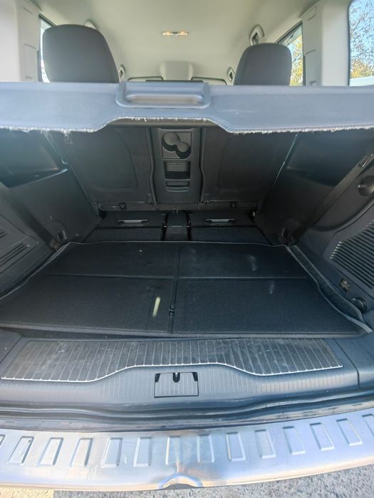 Opel Zafira 1,7 litri, 7locuri, an 2008