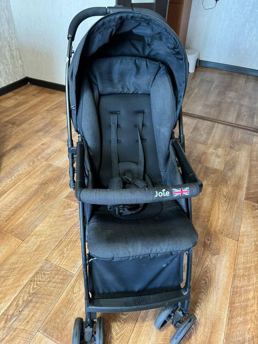 Детская коляска.