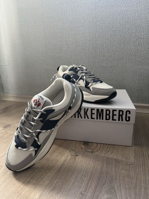 Чисто нови Bikkemberg